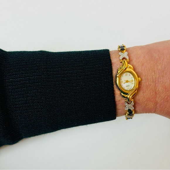 Vintage Avon Genuine Sapphire Mother Of Pearl Women\'s Gold Watch 2001 F735137/A main image 10